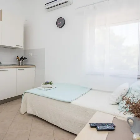 Zaklina 3 By Interhome