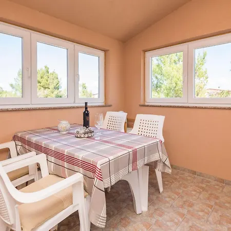 Appartement Zaklina 3 By Interhome