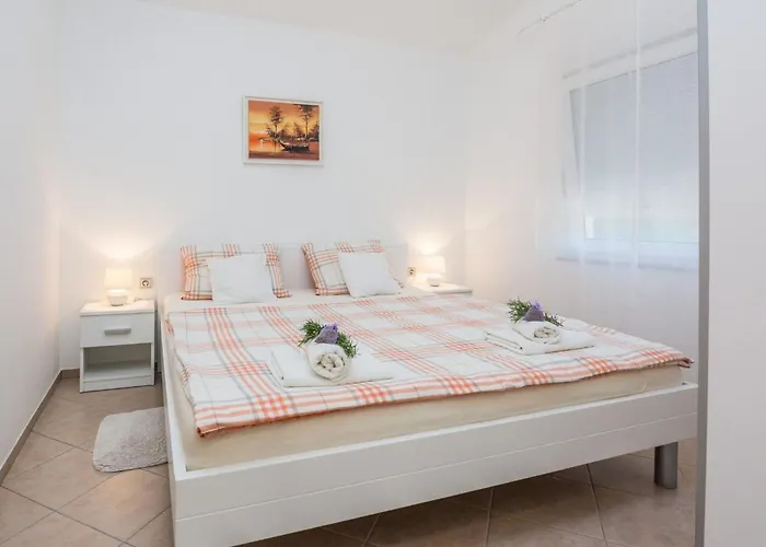 Appartement Zaklina 3 By Interhome Vir